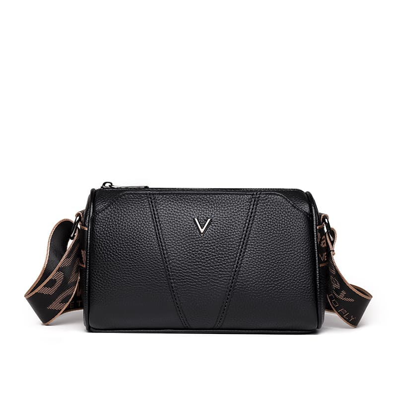 bolsa-tiracolo-feminina-luxo-couro-legitimo-bolsa-transversal-feminina-vottorio-woman-day_16_33d4f869-7ba1-42b6-b891-6aad4918e51e.jpg